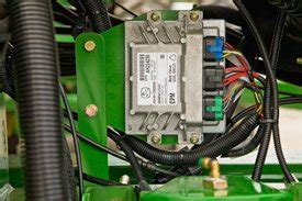 1725 Integral Stack-Fold | Integral Planters | John Deere AFME