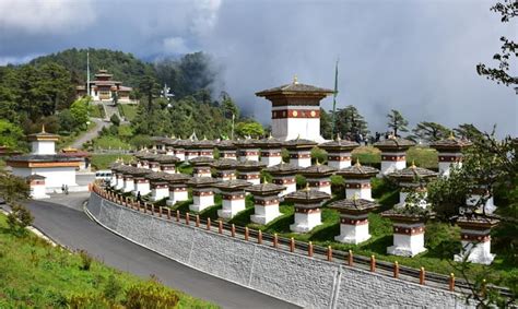 Bhutan The Dragon Kingdom 9 Nights 10 Days Group Tour Packages ...