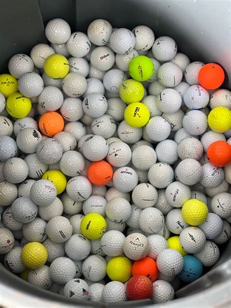 100 Practice Golf Balls | SidelineSwap