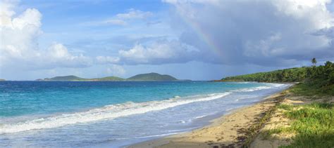 Explore Culebra - Puerto Rico Ferry anclado por Hornblower