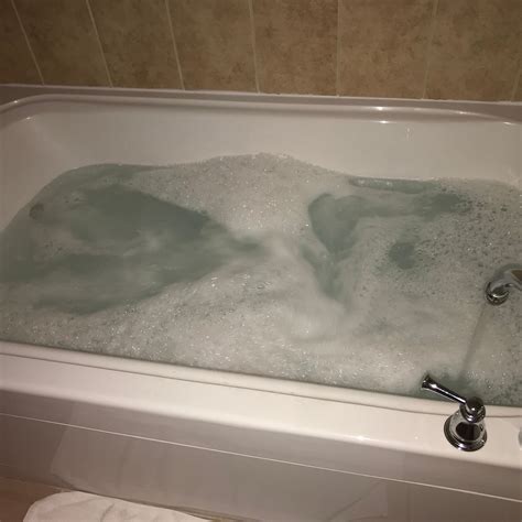 HOLIDAY INN EXPRESS & SUITES EAST LANSING BY IHG - 2026 Hotel Reviews ...