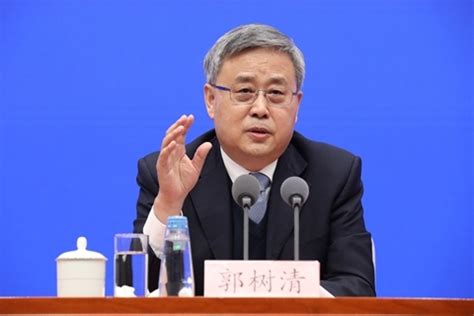 鄂尔多斯集团高管(鄂尔多斯集团高管财务信息)