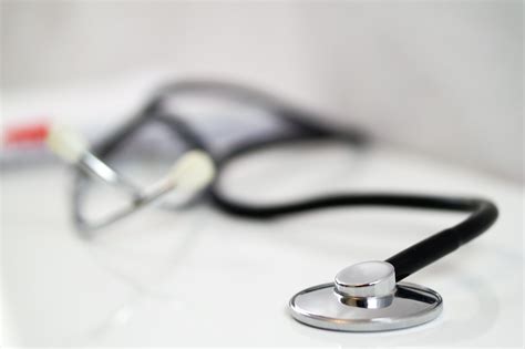 Internal Medicine vs. Family Medicine - Internal Medicine Associates