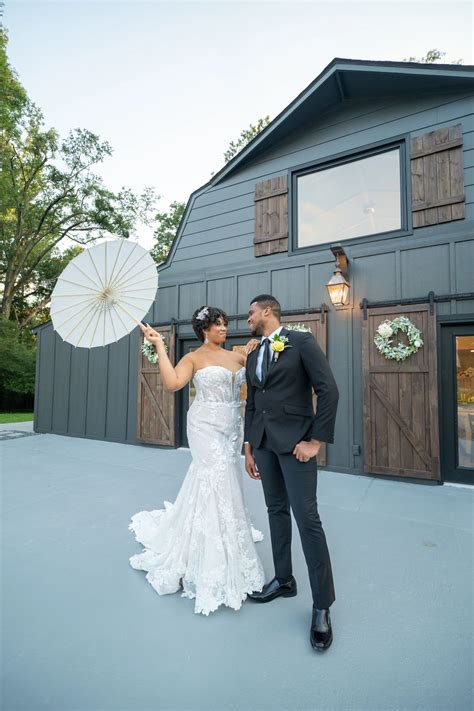 Elope Definition: What does It Mean to Elope in 2026-2027