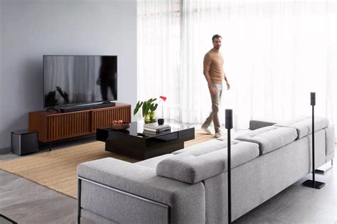 How To Connect My Surround Sound System To My Smart TV | Robots.net