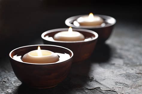 How To Make Candles Float On Water | Storables