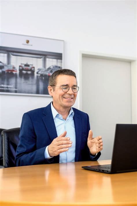 Porsche in China: uniting trends and tradition - Porsche Newsroom