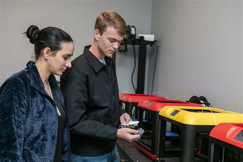 Engineering and Design Technology Program 的图像结果