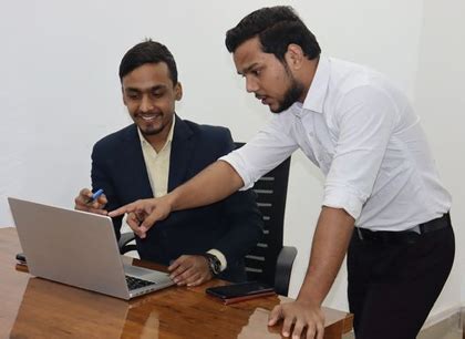 About Us | universal | IT recruitment consultancy in Greater Noida, BPO ...