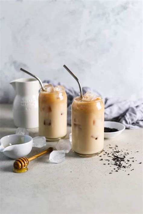 Iced London Fog Tea Latte - Hey Nutrition Lady