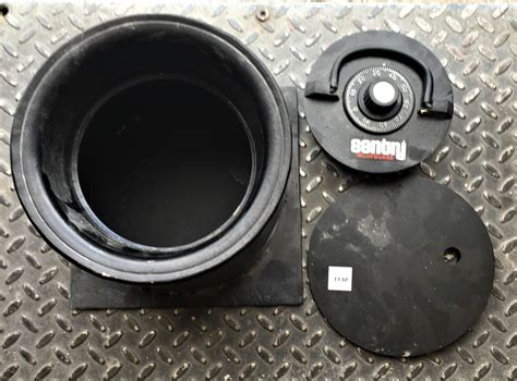 SENTRY VALUE GUARD FLOOR SAFE