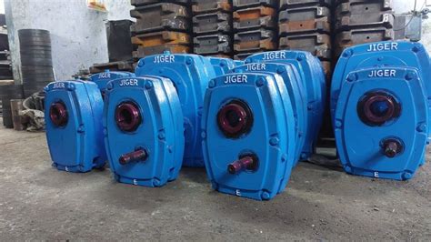 Fenner Shaft Mounted Speed Reducer Gear Box Manufacturers and Suppliers ...
