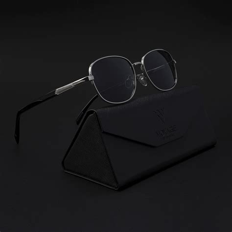 Dash | Silver Polarized Unisex Sunglasses | Black Lens - PMG5848