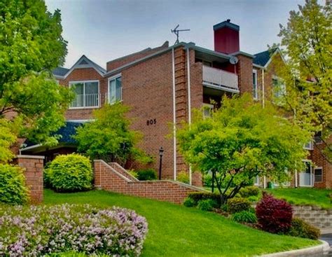 805 Leicester Rd Unit B320, Elk Grove Village, IL 60007 | Homes.com