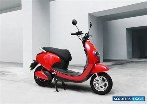 Evolet Pony Electric Scooter price, mileage, colours, photos, featuers ...