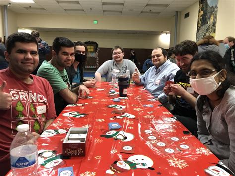 Local Adults Connection 的图像结果