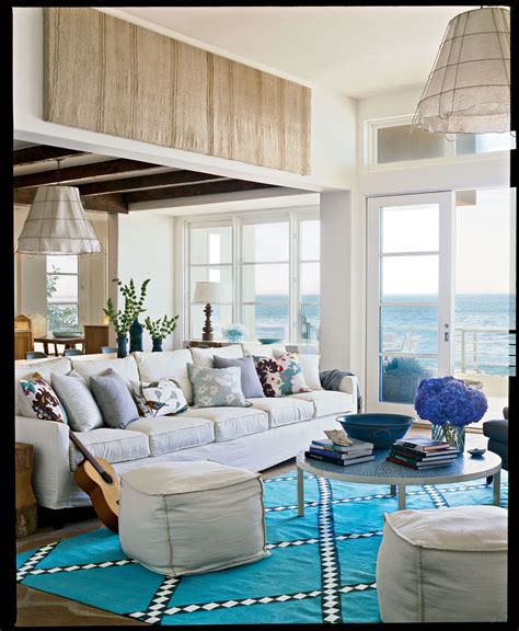 Beach-Chic | Beach living room, Beach decor living room, Coastal ...