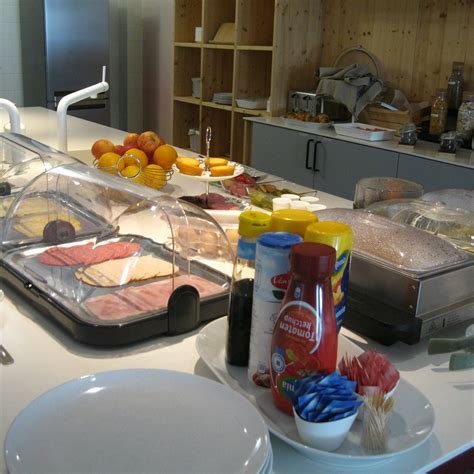 HOTEL LIGHT (Rotterdam) - Hotel Reviews, Photos, Rate Comparison ...