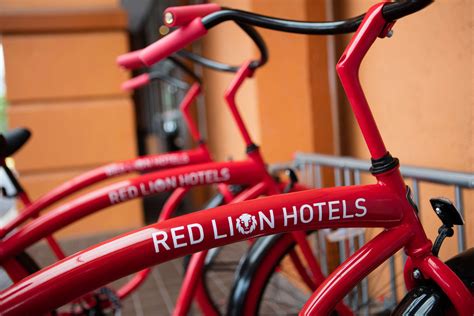 RED LION HOTEL SEATTLE AIRPORT 3⋆ ::: SEATAC, WA ::: COMPARE HOTEL RATES