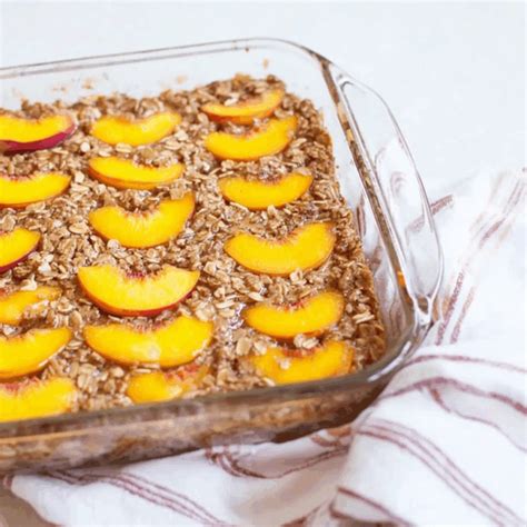 Peach Baked Oatmeal – Easy, Healthy Recipe (With Pecans) - Yummy Temple