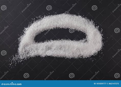 Crystals Of Sodium Borate Under The Microscope Stock Image ...