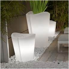 vasi illuminati per esterno 7 best vasi luminosi images on plant pots vasi illuminati per esterno 7 best vasi luminosi images on plant pots
