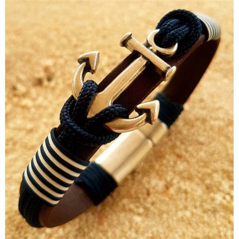 PULSERA YACHT SAIL, pulsera con cuero, cabo azul navy y bandera náutica ...