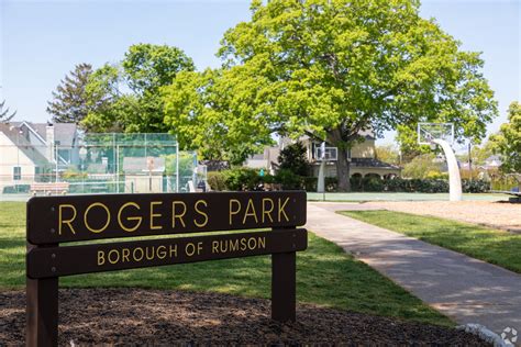 Rumson, NJ City Guide | About Living in Rumson - Homes.com