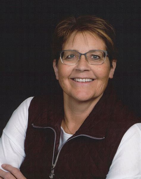 Linda Hoesing - 2022 - Opsahl - Kostel Funeral Home & Crematory