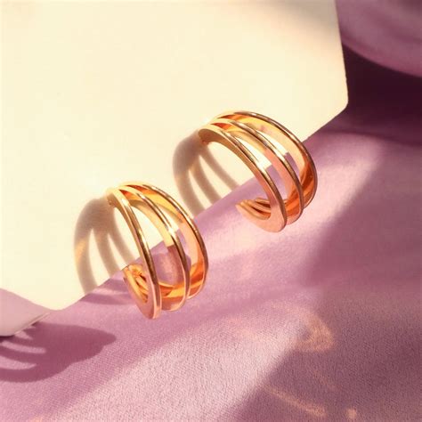 Cute Hugging Hoops | Salty – Salty Accessories