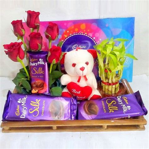 Diwali Gifts :: Special :: Diwali chocolates :: Diwali Lucky N Sweet Combo