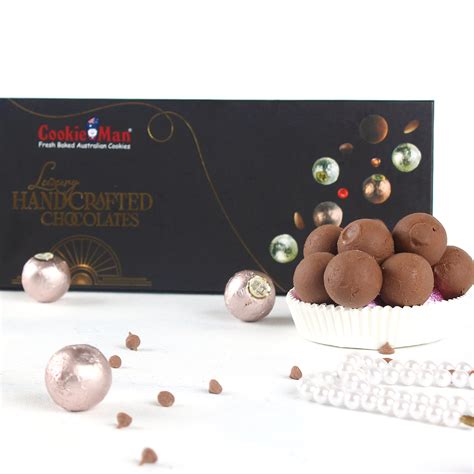 Luxury Handcrafted Chocolate Gift Box - 12 Pieces – CookieMan