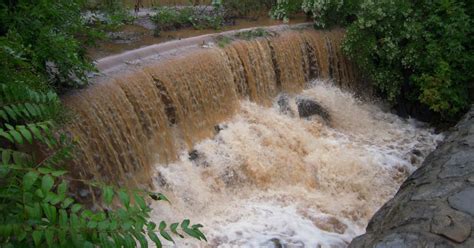 Torrential rains breach Tiware Dam in Ratnagiri, Maharashtra, 6 dead ...