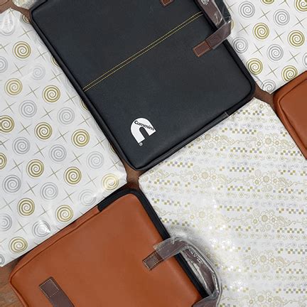 Customized Corporate Gifts for Employees, Clients & Staff ...