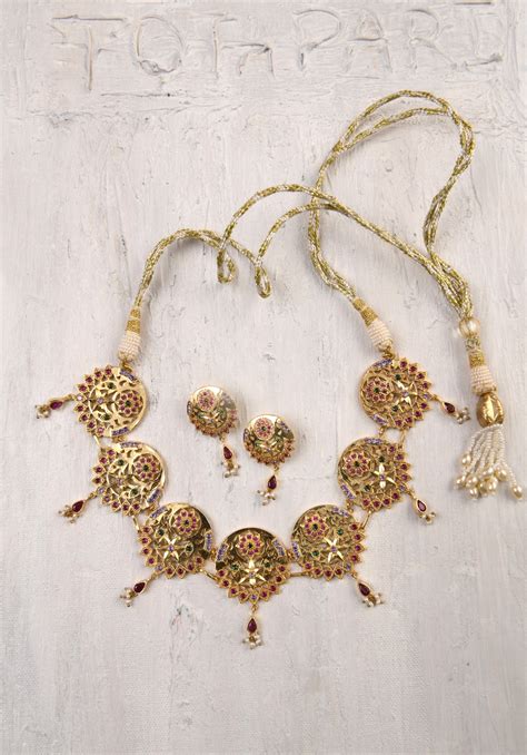 Dazzling Radiance: Shabnam Set By Totapari Jewellery