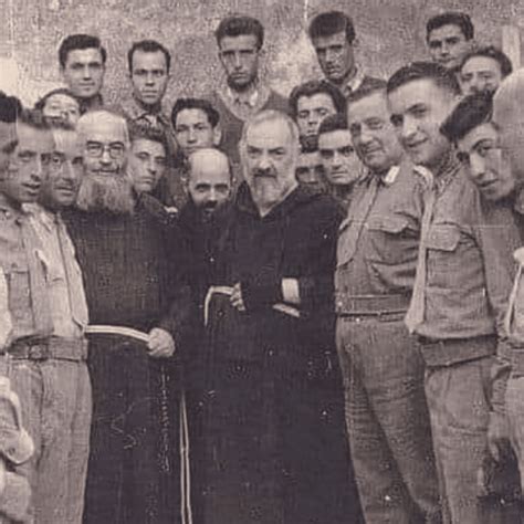The Miracle of the Flying Friar: How Padre Pio Saved an Italian Town From a Bomb - EWTN