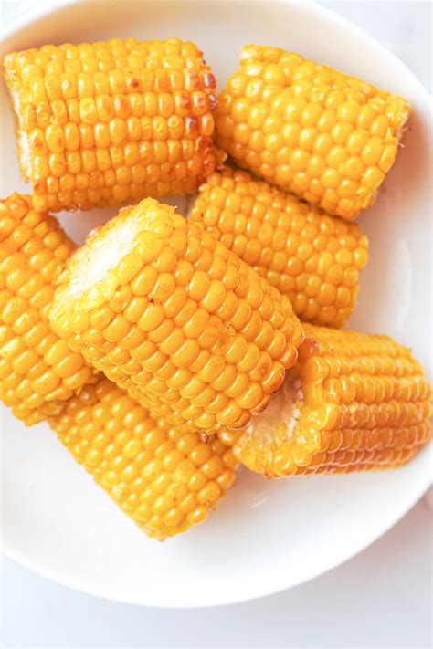 How to Cook Frozen Corn on the Cob? Easy, Quick & Delicious Tips