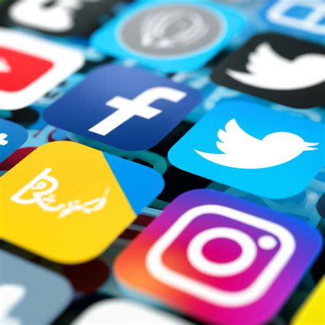 35 Must-Try Apps Like Snapchat and Instagram in 2025 📱 - Apps Like