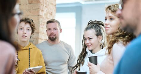 Resident Assistant Job Description