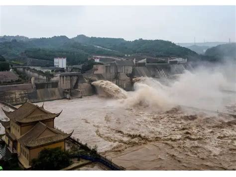 Dam collapse in China could point to a 'black swan' disaster - Worst ...