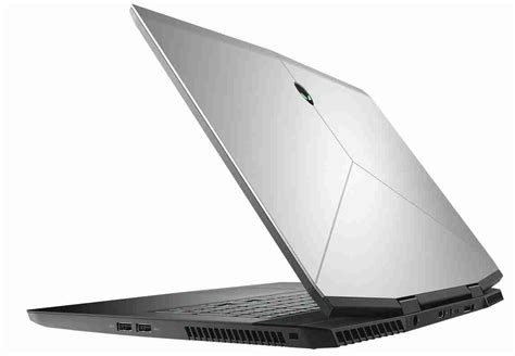 Alienware M17 Gaming Laptop 的图像结果