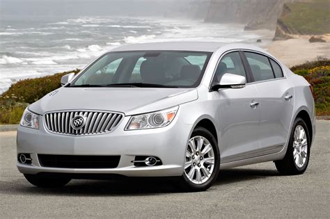 2013 Buick LaCrosse VINs, Configurations, MSRP & Specs - AutoDetective