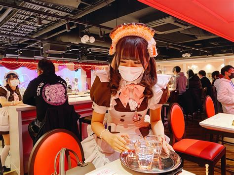 Visiting At-home Café's Newest and Largest Location in Akihabara ...