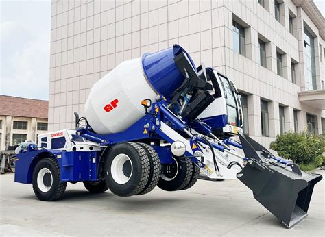 Mobile Portable Cement Mortar Mixer Mobile Self-Loading Concrete Mixer ...