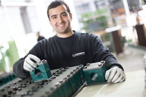Multiple Measurements with a Single Pressure Gauge | STAUFF