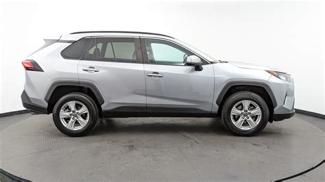 Used 2020 TOYOTA RAV4 XLE for sale in MIAMI | 131035