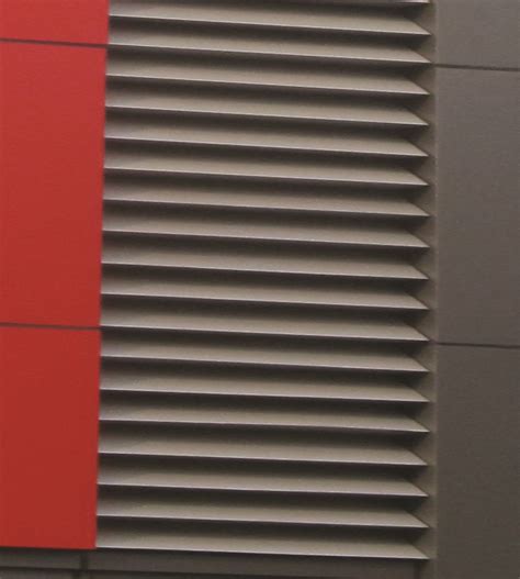 STRUCTURE FACADES