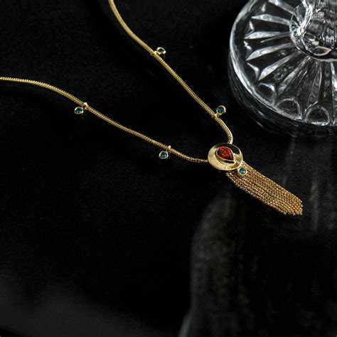 Shop Pure 925 Silver Indian Jewelry for Women | Paksha India