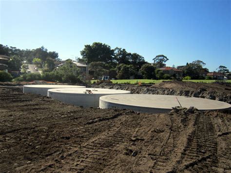 Chifley Sportsfield 的图像结果