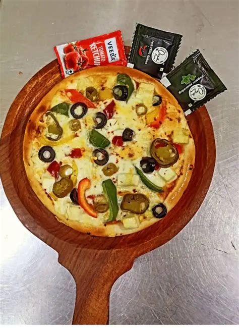 Jarino'z Pizza, Pithampur Locality order online - Zomato
